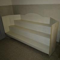 Espositore da vetrina in legno