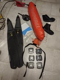 set per apnea pinne maschera pesi calzari