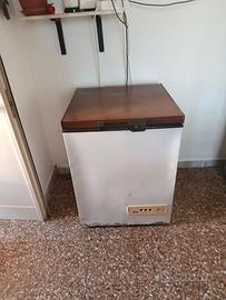 Congelatore a pozzetto 171 litri – Funziona perfet