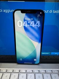 iPhone 12 Molto Pulito e Poco Usato •