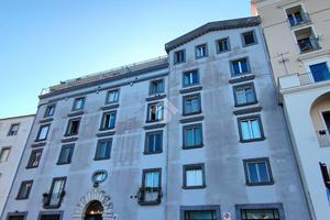 3 LOCALI A GAETA
