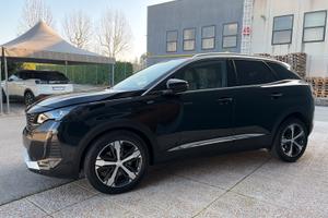 Peugeot 3008 gt pack eat8 180c.c 2.0 c.c