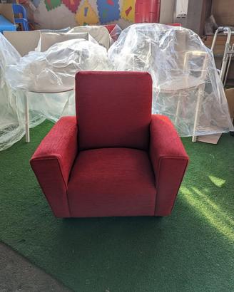 POLTRONCINA COLORE ROSSO