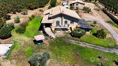 VILLA SINGOLA A NEPI