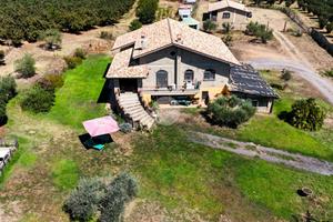 VILLA SINGOLA A NEPI