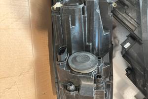 Fari anteriori  originali wolkswagen golf 7,5