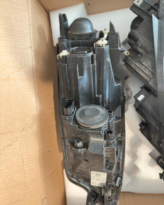 Fari anteriori  originali wolkswagen golf 7,5