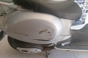 Vendita vespa granturismo 125