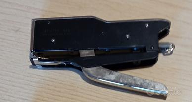 ZENITH 548 cucitrice a pinza