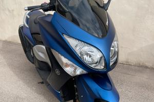 Yamaha tmax