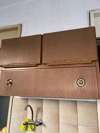 Porta piatti e mobiletto