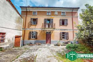 INDIPENDENTE CON AREA ESTERNA!!!