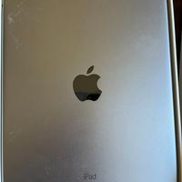 IPAD Pro 9.7 128GB GRAY + apple pencil