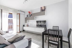 BILOCALE RISTRUTTURATO CON BOX