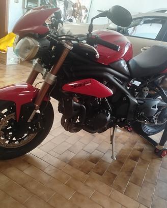 SPEED TRIPLE 1050 2011