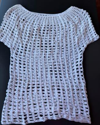 Copricostume fatto a mano all’uncinetto