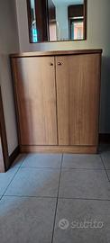 Mobiletto con specchiera