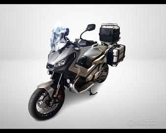Honda X-ADV 750 - ABS DCT