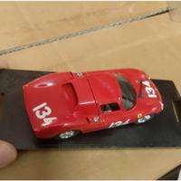 Modellino macchina Ferrari. collezione. 