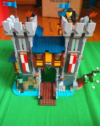 LEGO set 31120