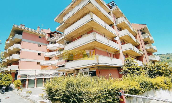 Locale Commerciale - Teramo