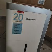Deumidificatore Ariston 20 litri