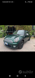 Mini One verde inglese