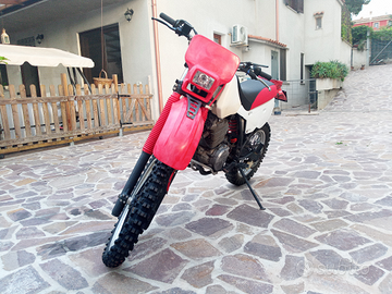 Honda xr 600