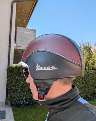 Casco jet per Vespa vintage in pelle loggato