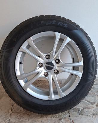 gomme con cerchio in lega