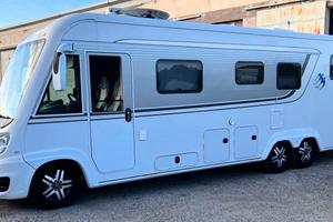 Knaus SUN I 900 LEG MOTORHOME