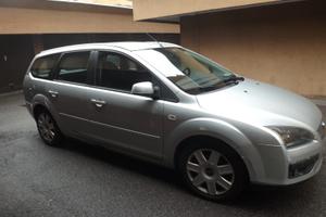 Ford Focus 1.6 Gpl 2007 115cv Station Wagon