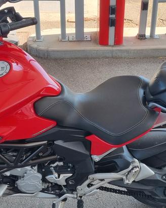 MV agusta turismo veloce 800 