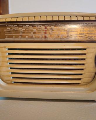 Radio (o sintonizzatore del dopoguerra WW2) 1956