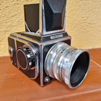 Macchina fotografica antica 6x6