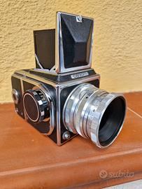 Macchina fotografica antica 6x6