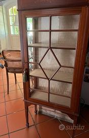 Vetrinetta in stile