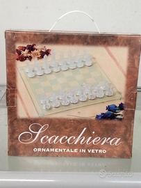 scacchiera ornamentale in vetro 