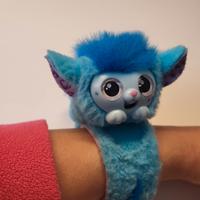 Peluche interattivo da polso 