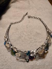 collana collarino con perle di fiume e scaramazze