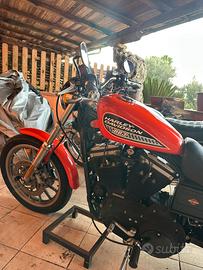Harley davidson 883 R 2002