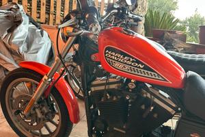 Harley davidson 883 R 2002