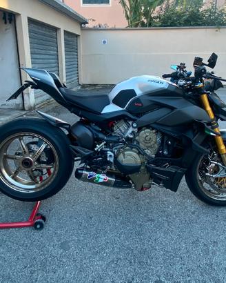 Ducati Streetfighter v4 S full carbon oz racing