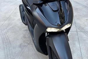 sh 125