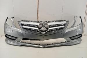 PARAURTI ANTERIORE CENTRALE MERCEDES Classe E W207