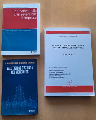 Libri di riorganizzazioni finanziarie