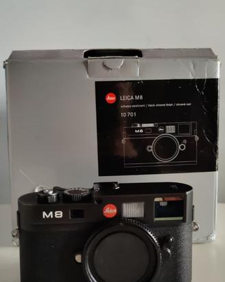 Leica M8