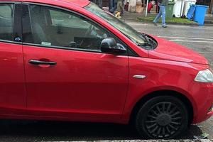Lancia Ypsilon elefantino