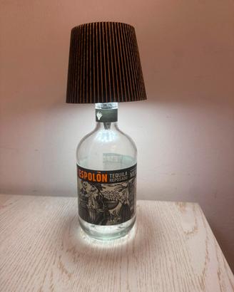lampada artigianale bottiglia tequila