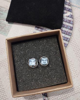 orecchini con pietra azzurrina